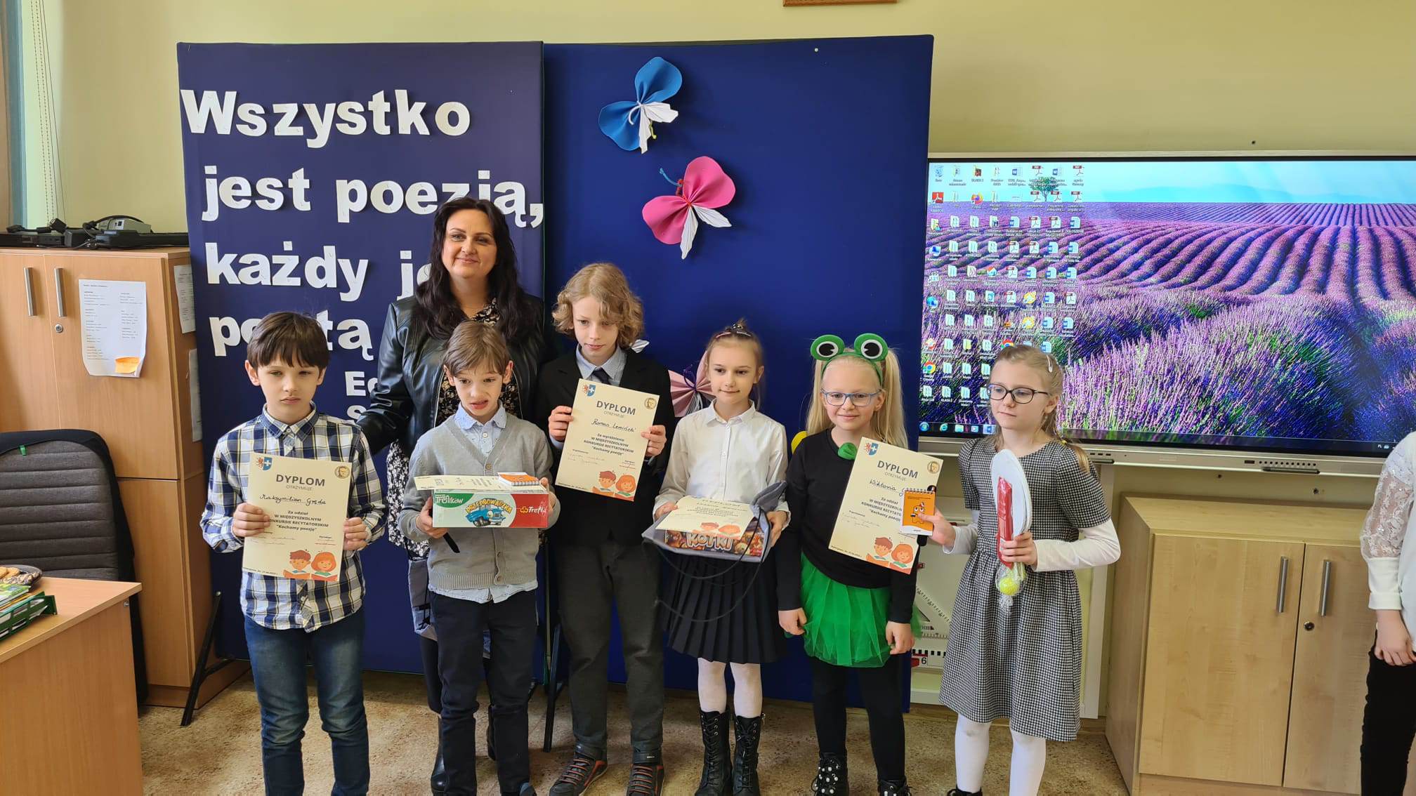 Konkurs recytatorski „Kochamy poezję”