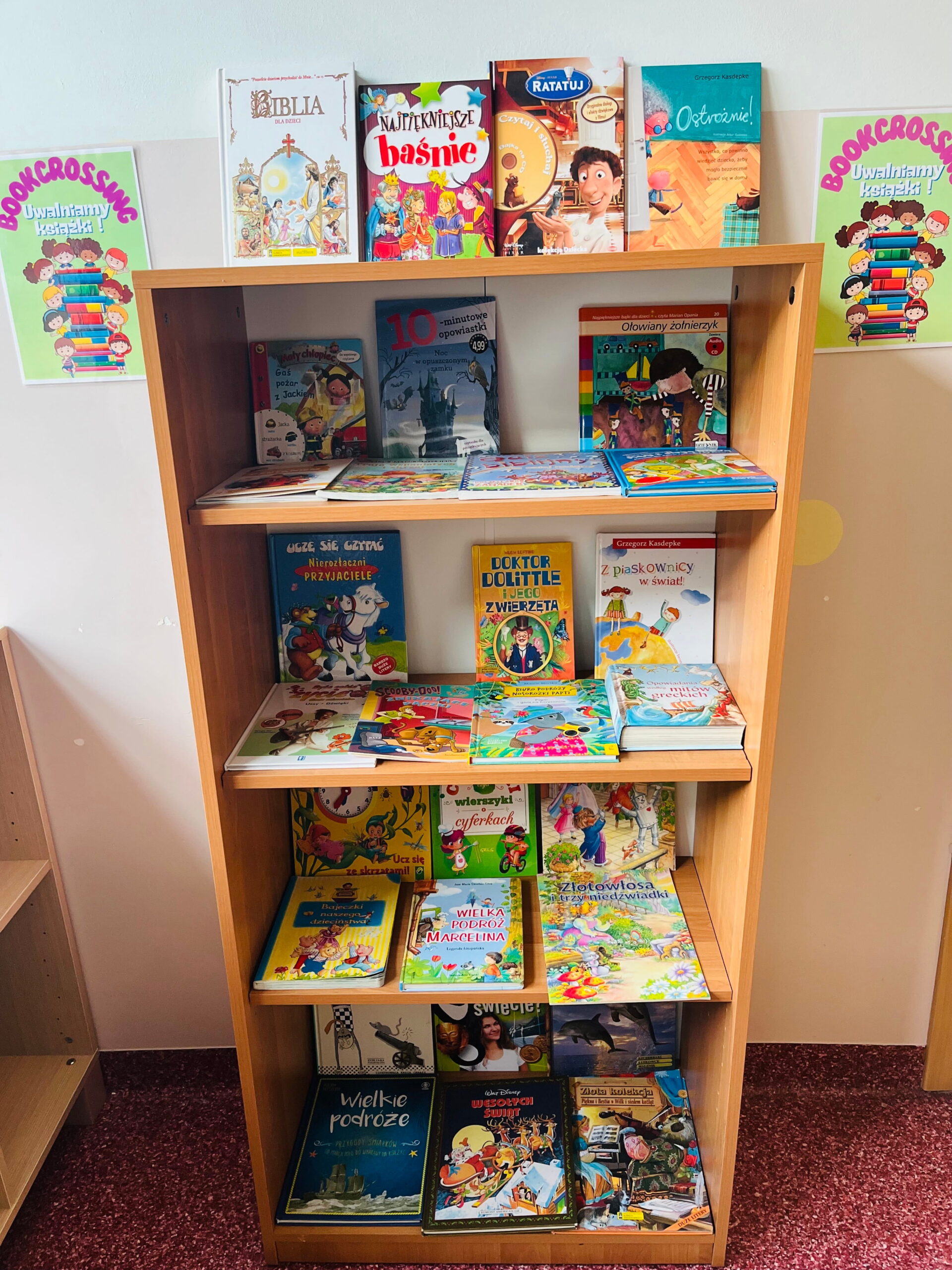 Bookcrossing – akcja uwalniania książek.